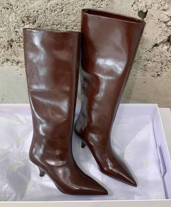 САПОГИ TOTEME фото