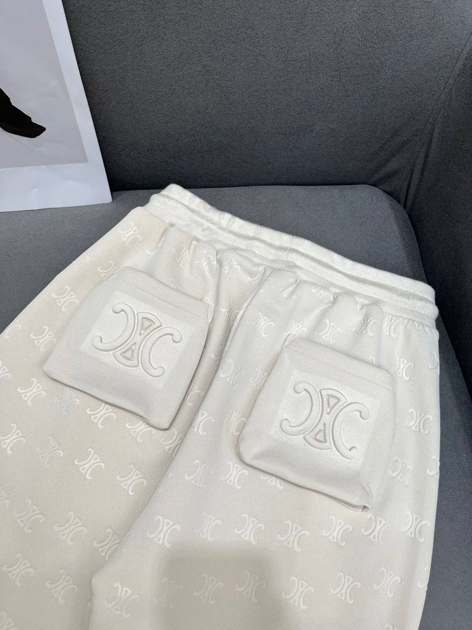 КОСТЮМ CELINE детальное фото