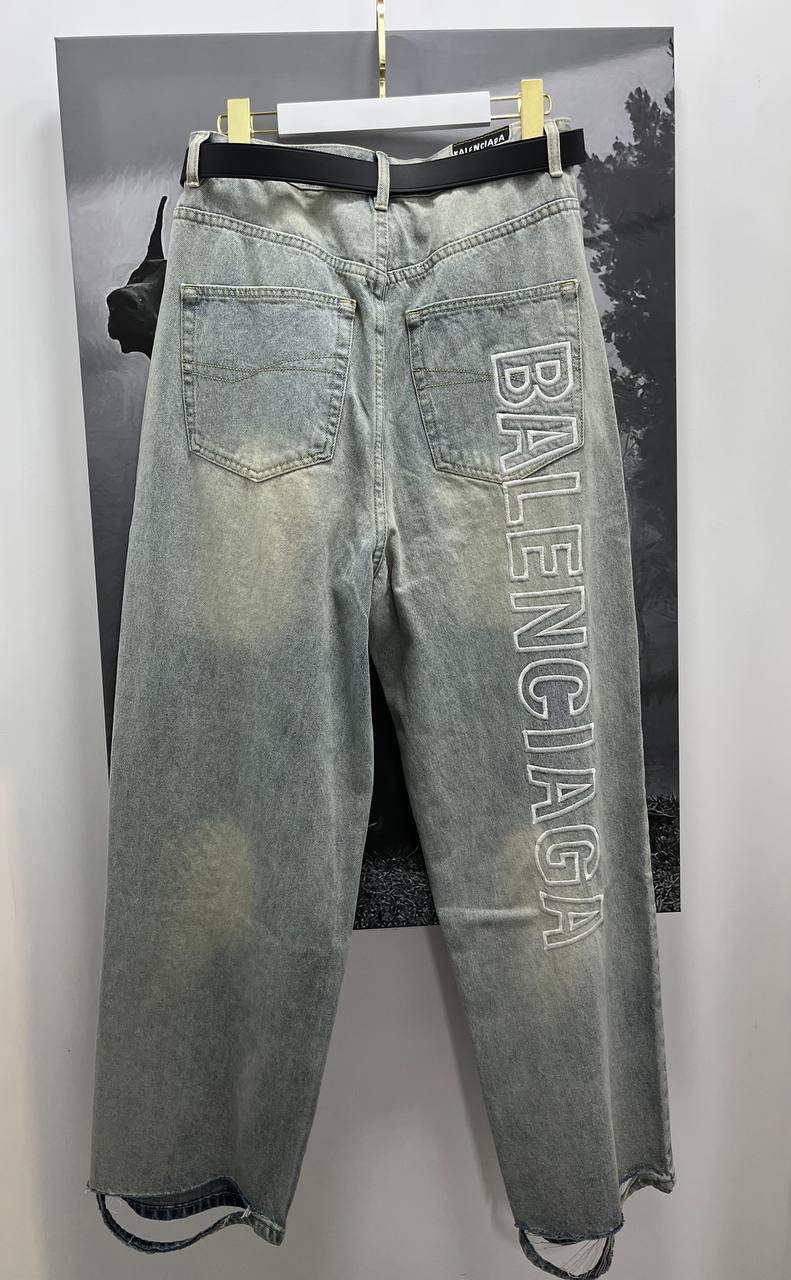 ДЖИНСЫ BALENCIAGA детальное фото