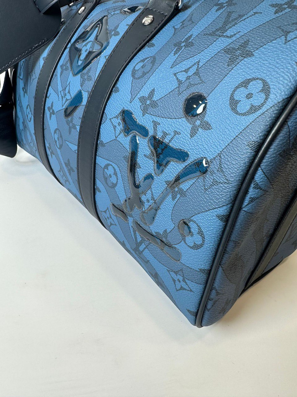 ДОРОЖНАЯ СУМКА LOUIS VUITTON детальное фото