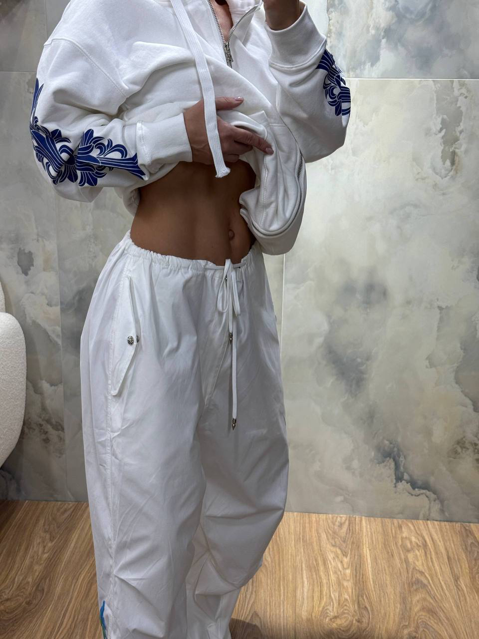 БРЮКИ CHROME HEARTS детальное фото