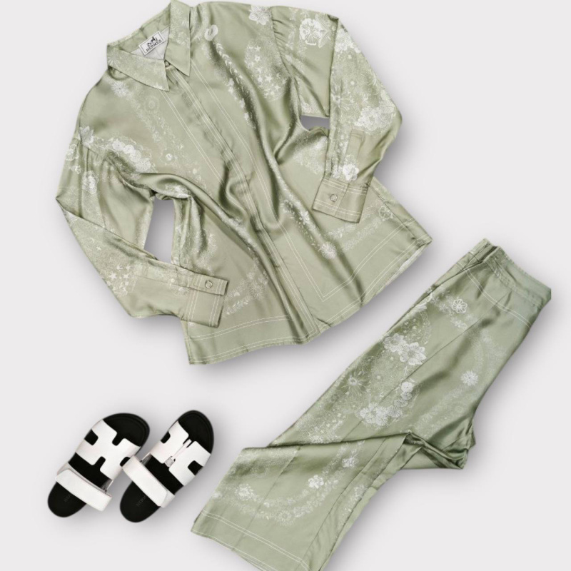 КОСТЮМ HERMES фото