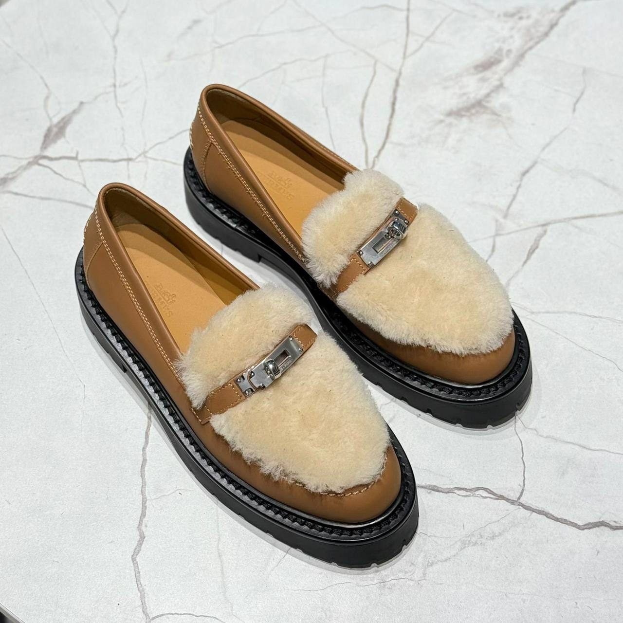 ЛОФЕРЫ HERMES детальное фото