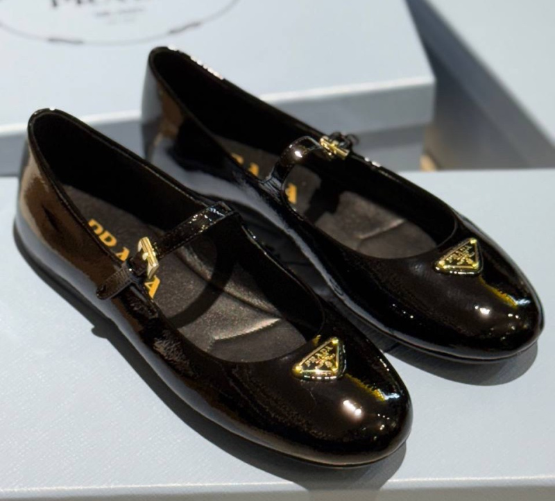 БАЛЕТКИ PRADA фото