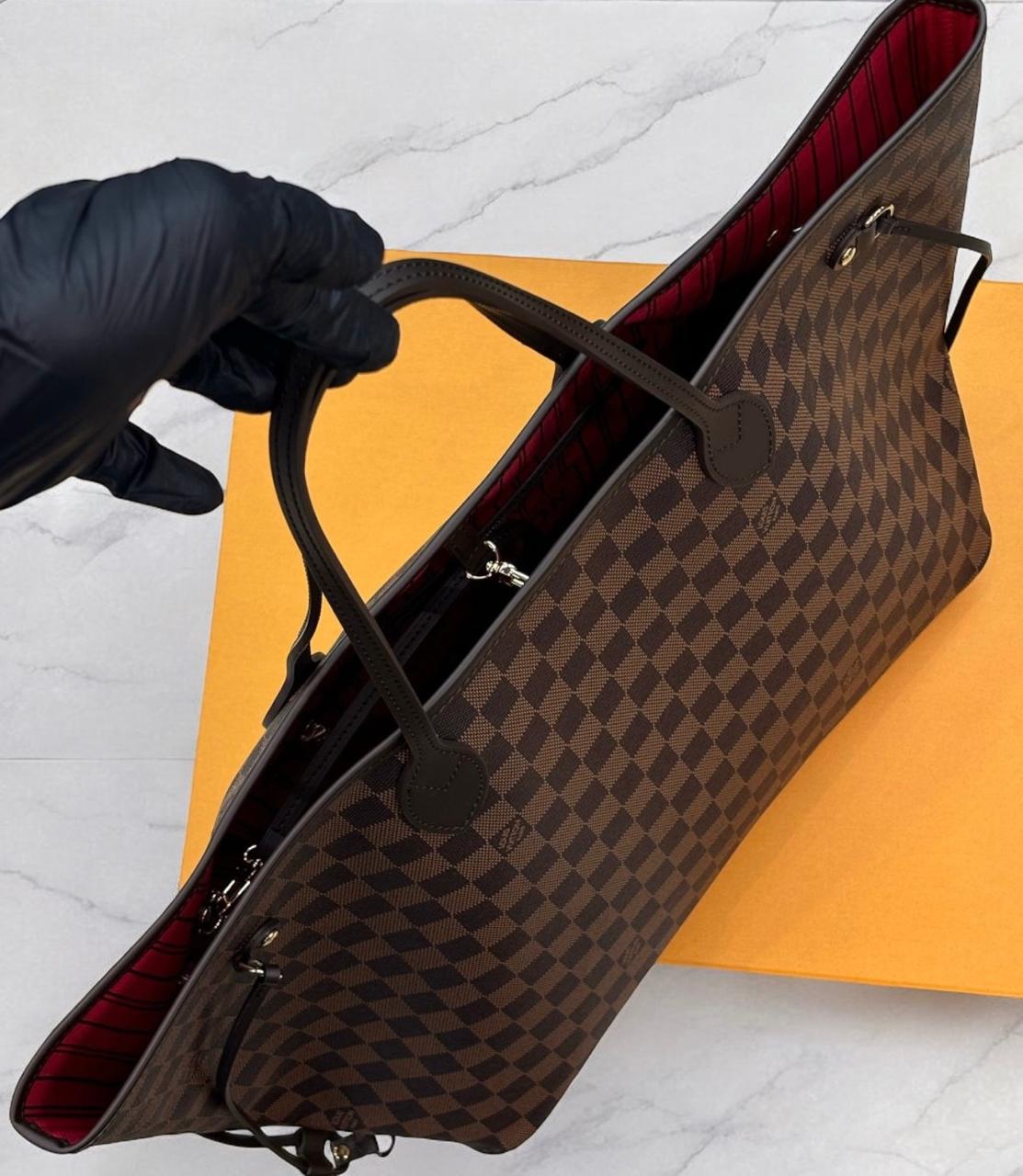 Сумка Louis Vuitton Neverfull GM детальное фото