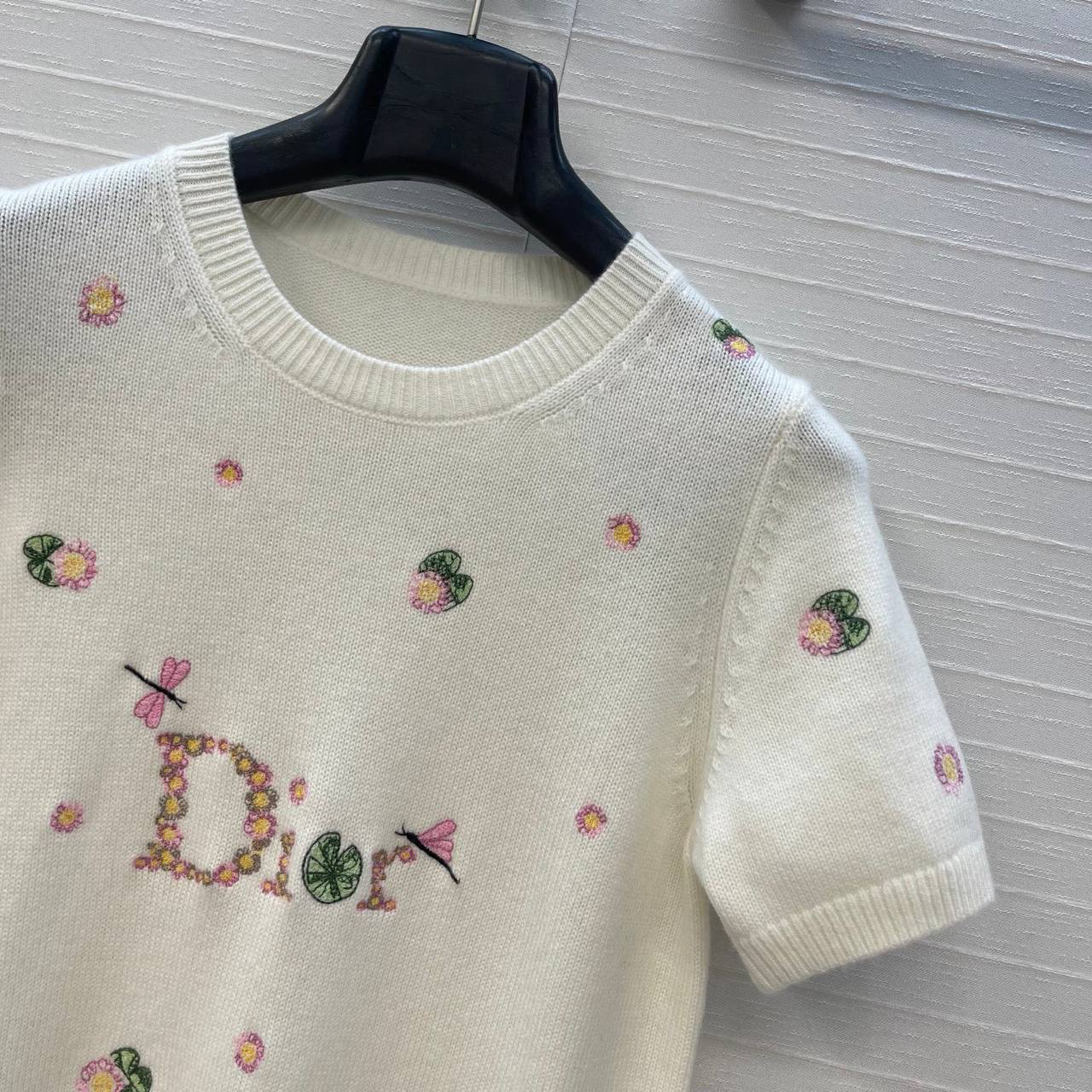 ФУТБОЛКА CHRISTIAN DIOR детальное фото
