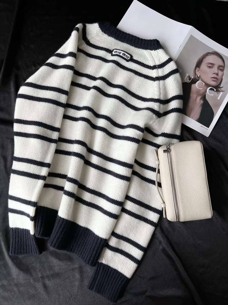 СВИТЕР MIU MIU детальное фото