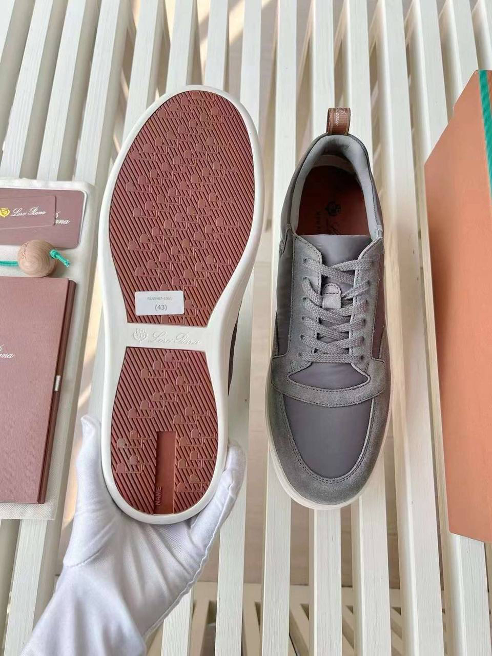 МУЖСКИЕ КЕДЫ LORO PIANA детальное фото