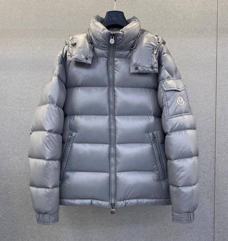МУЖСКОЙ ПУХОВИК MONCLER фото