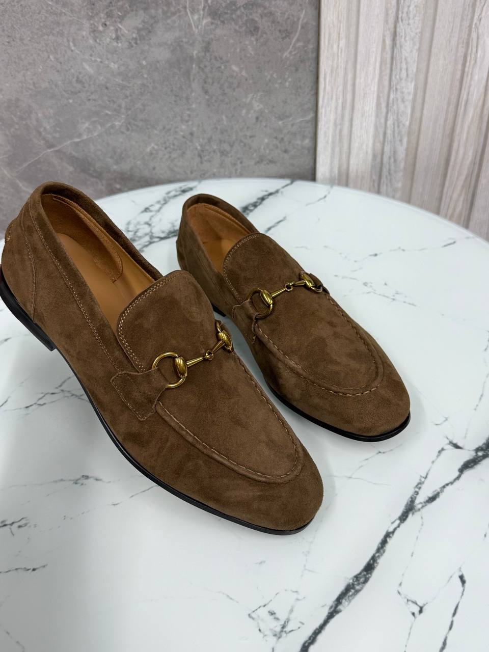 МУЖСКИЕ ЛОФЕРЫ GUCCI детальное фото