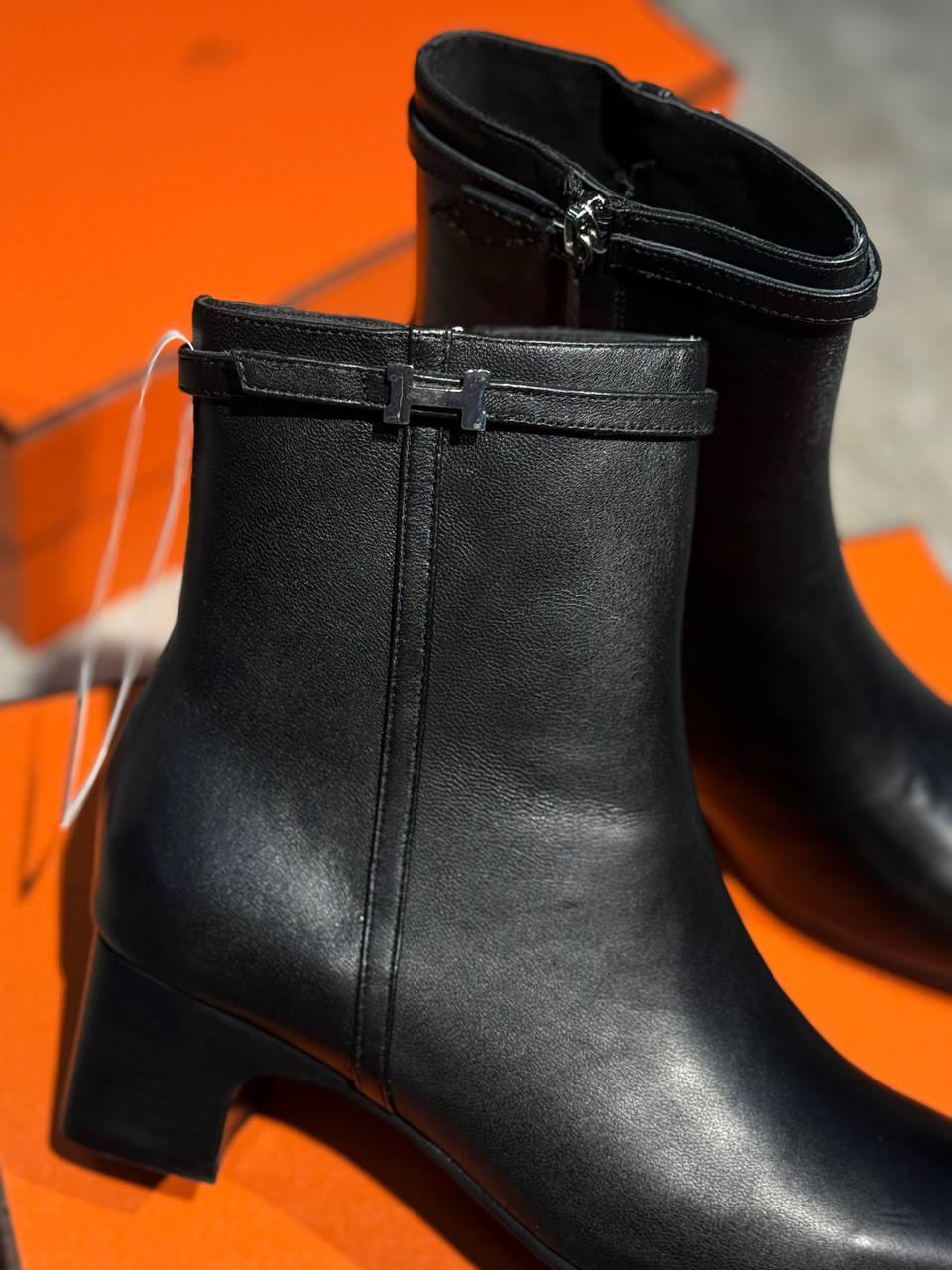 БОТИЛЬОНЫ HERMES детальное фото