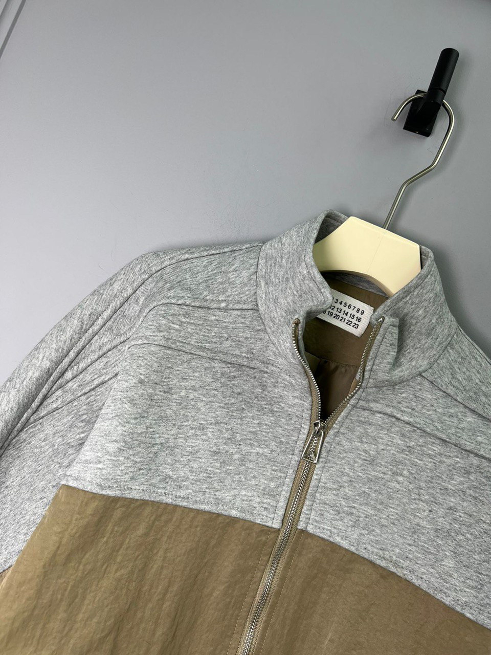 БОМБЕР MAISON MARGIELA детальное фото