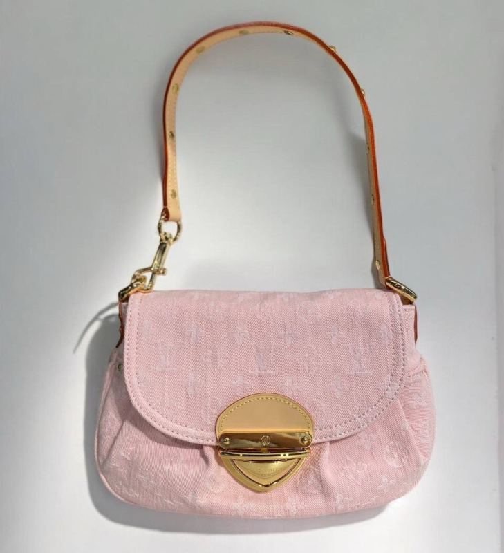 СУМКА LOUIS VUITTON фото