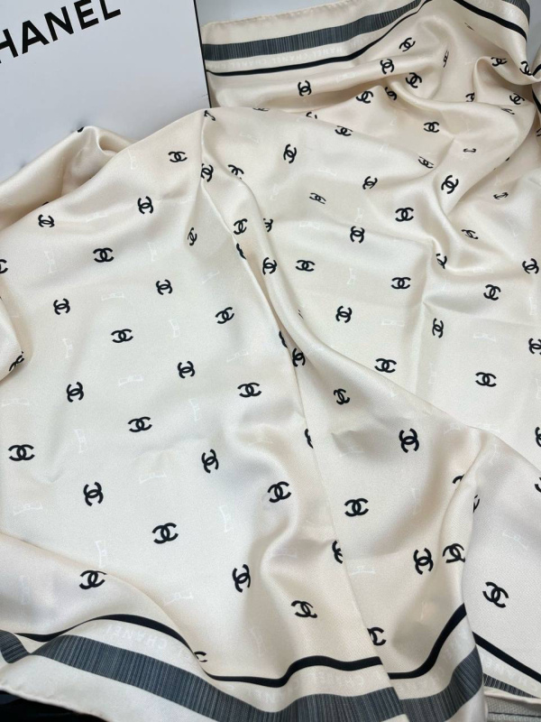 ПЛАТОК CHANEL фото