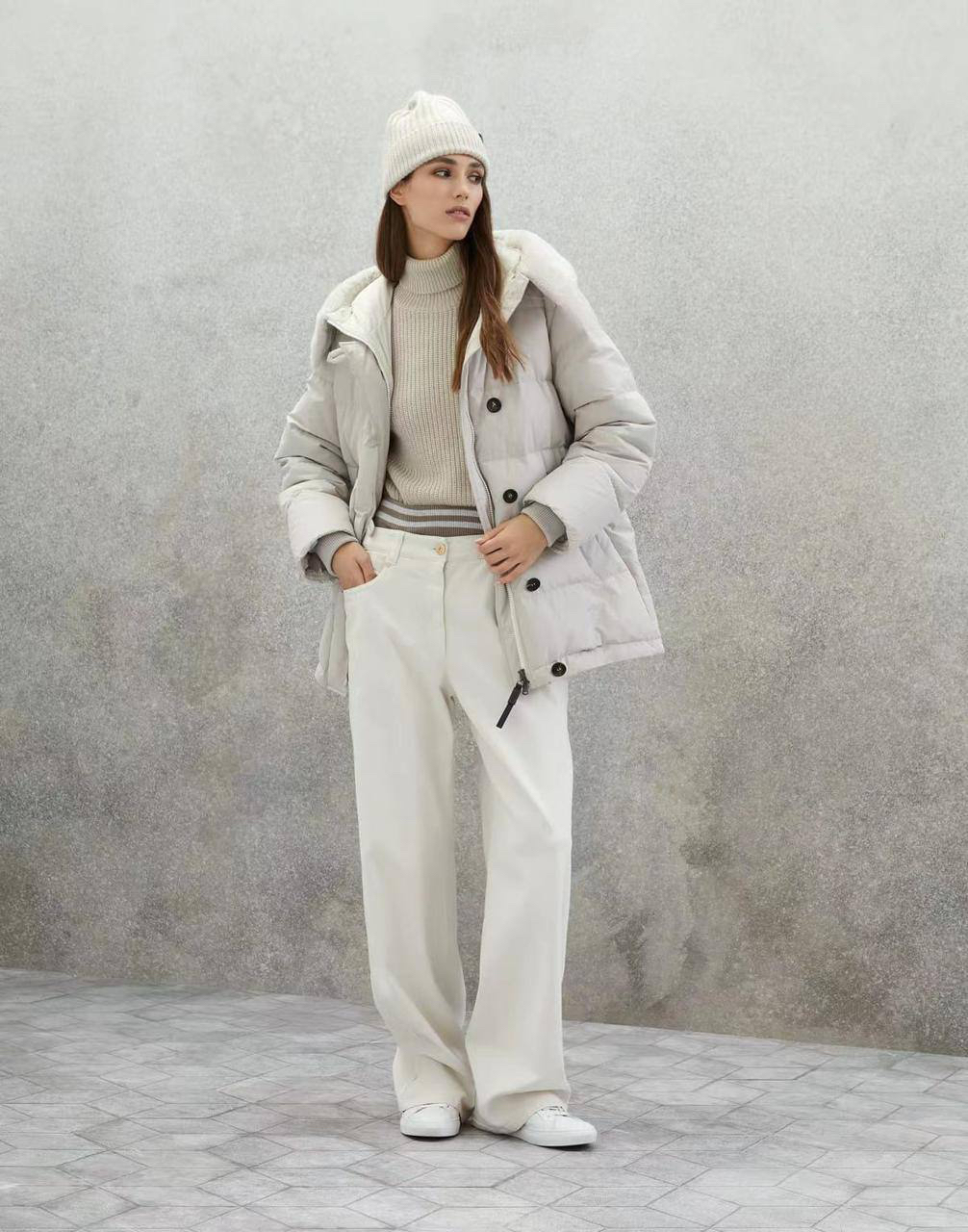 ПУХОВИК BRUNELLO CUCINELLI детальное фото