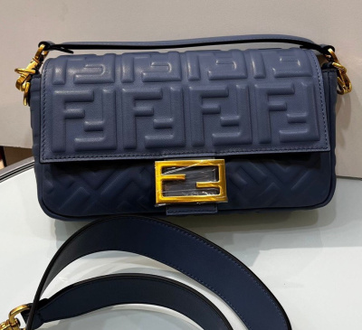 СУМКА FENDI BACUETTE фото