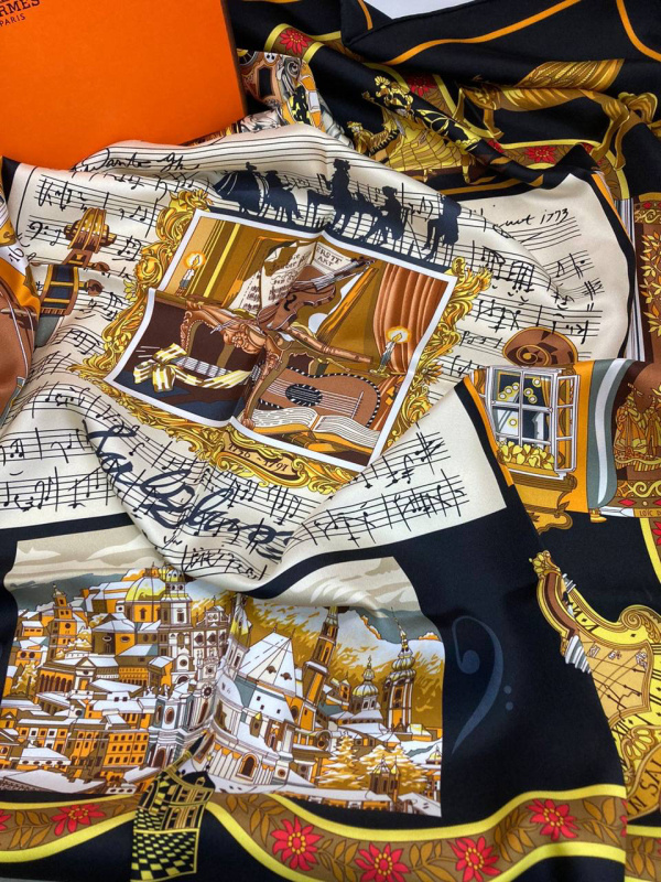 ПЛАТОК HERMES фото