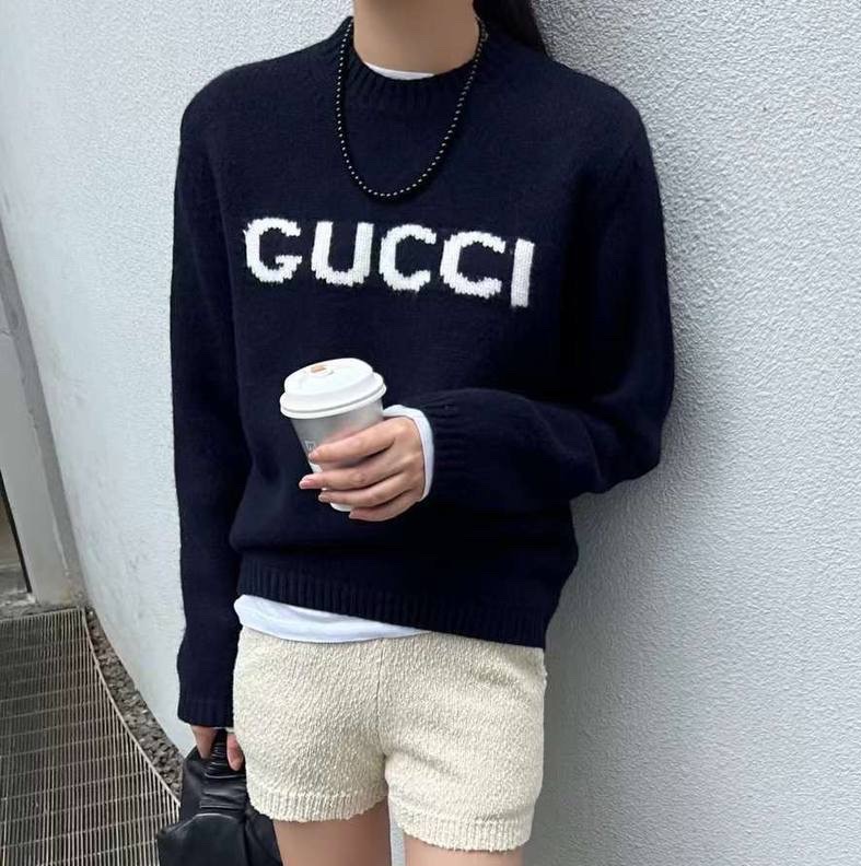 СВИТЕР GUCCI фото