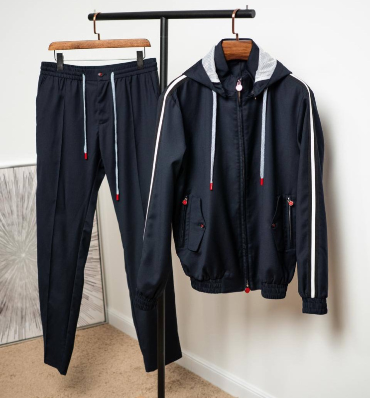 МУЖСКОЙ КОСТЮМ KITON фото