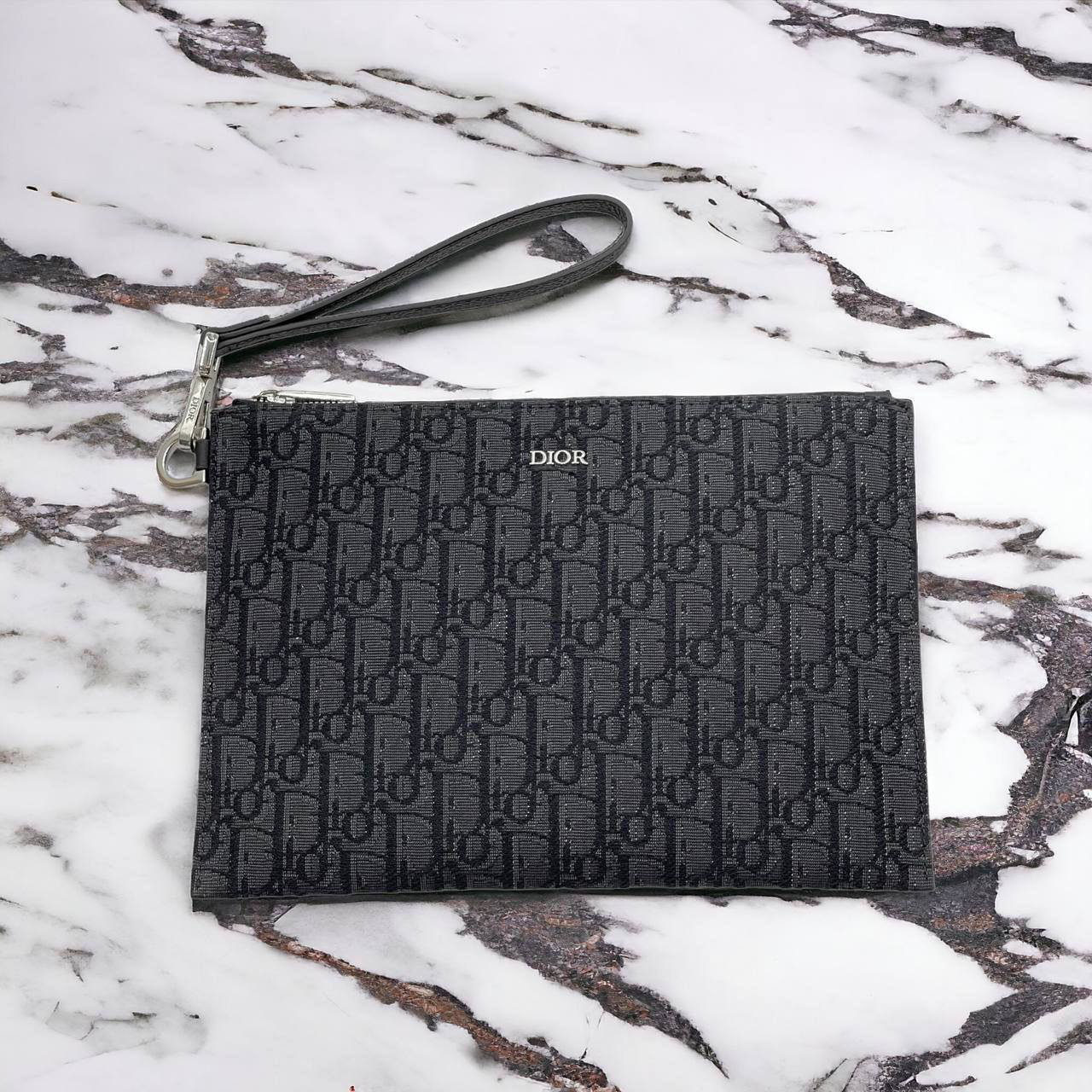 МУЖСКОЙ КЛАТЧ CHRISTIAN DIOR детальное фото
