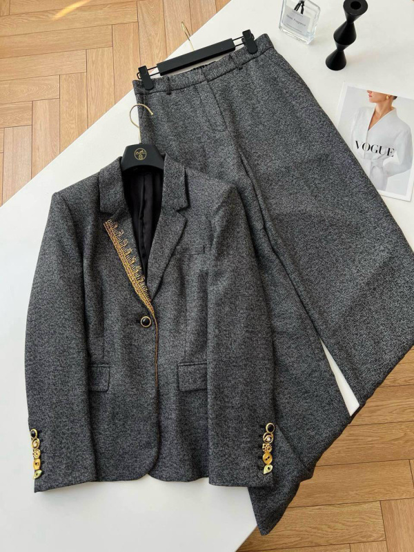 КОСТЮМ SCHIAPARELLI фото