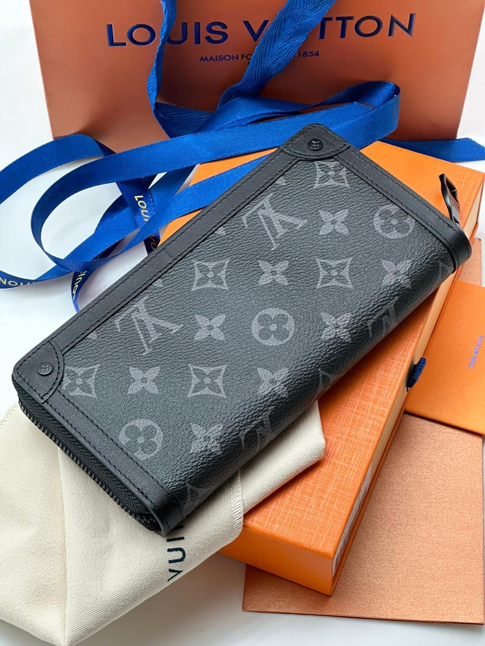 МУЖСКОЙ КОШЕЛЕК LOUIS VUITTON детальное фото