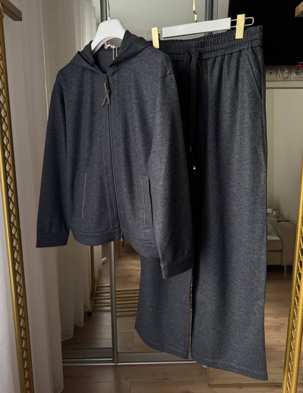 КОСТЮМ BRUNELLO CUCINELLI фото