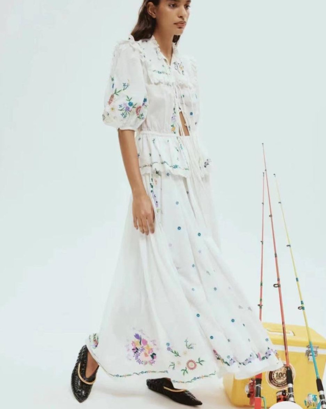 КОСТЮМ ALEMAIS фото