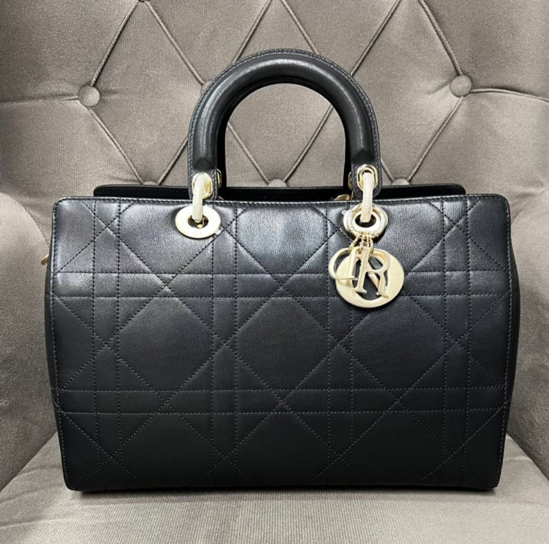 СУМКА CHRISTIAN DIOR фото