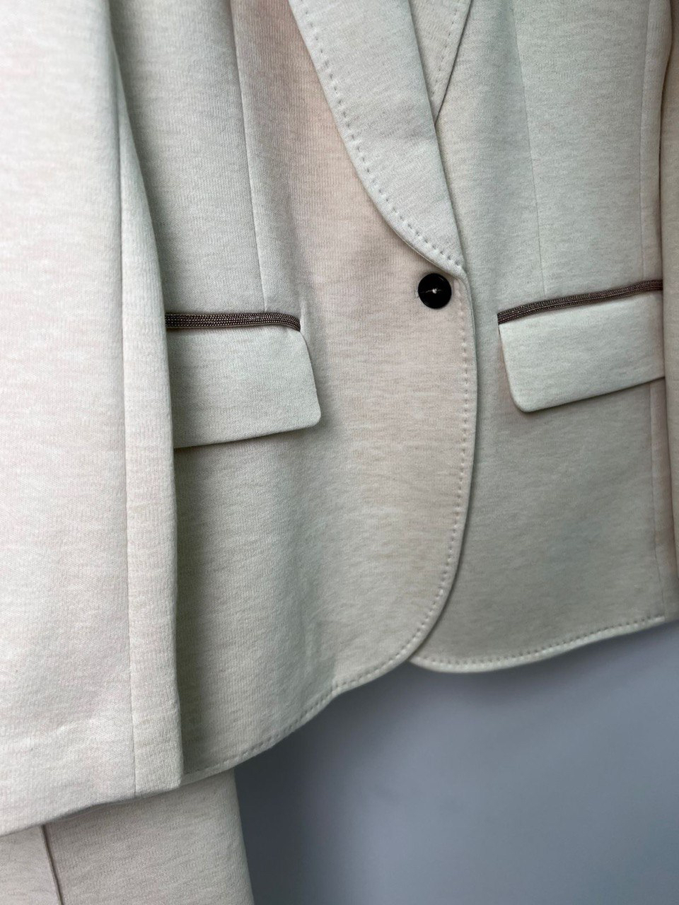 КОСТЮМ BRUNELLO CUCINELLI детальное фото