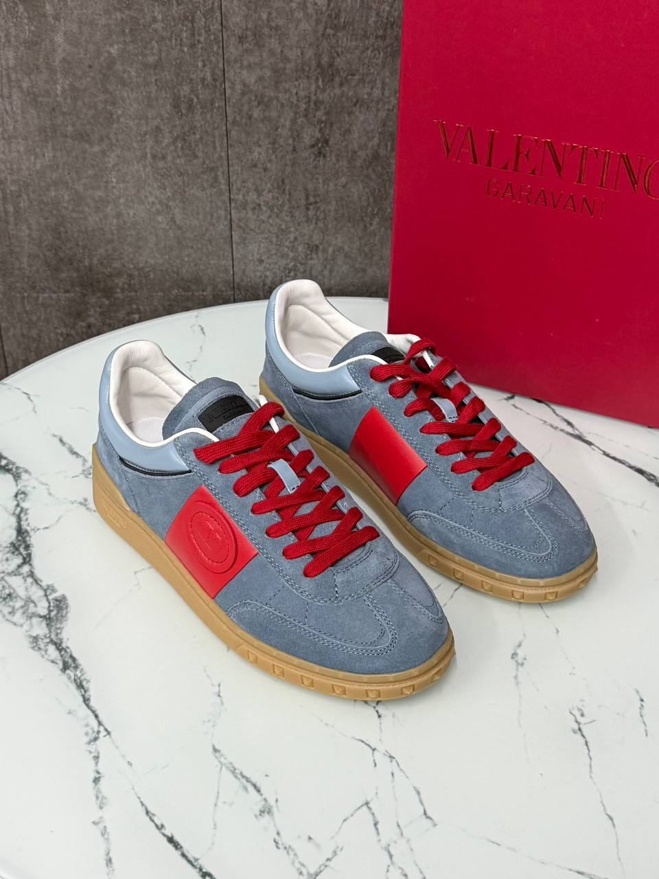 МУЖСКИЕ КЕДЫ VALENTINO детальное фото
