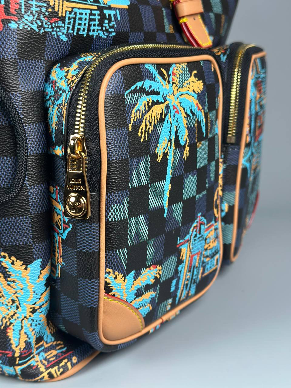 МУЖСКОЙ РЮКЗАК LOUIS VUITTON детальное фото