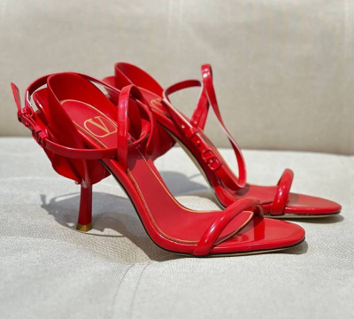 БОСОНОЖКИ VALENTINO фото