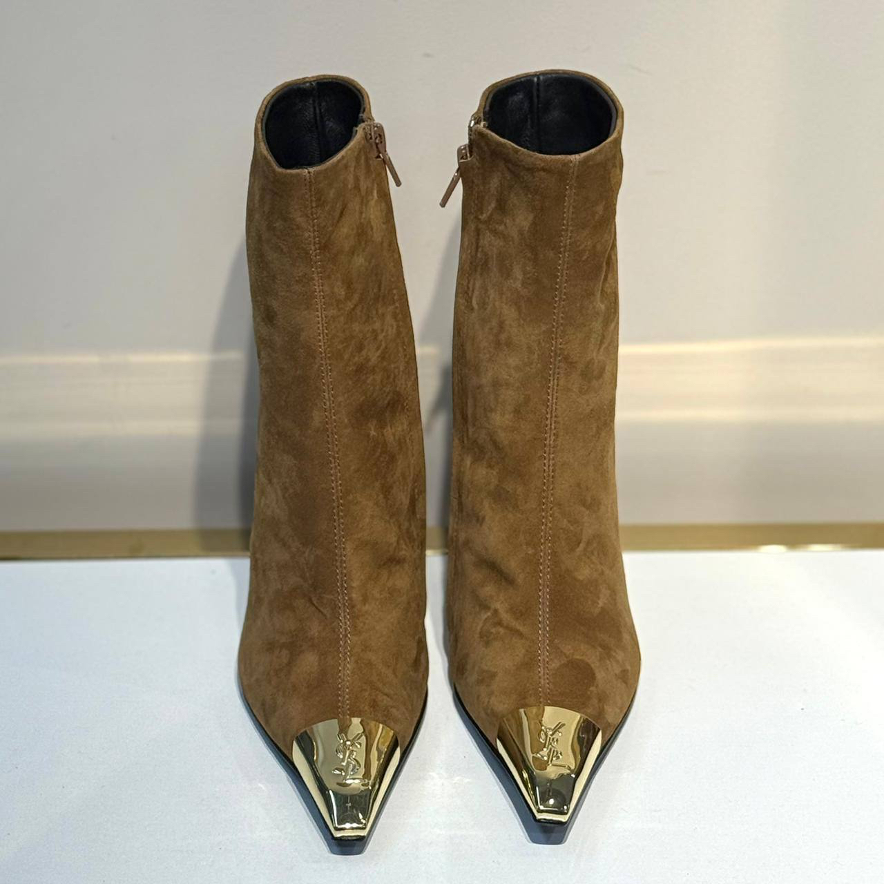 БОТИЛЬОНЫ SAINT LAURENT детальное фото