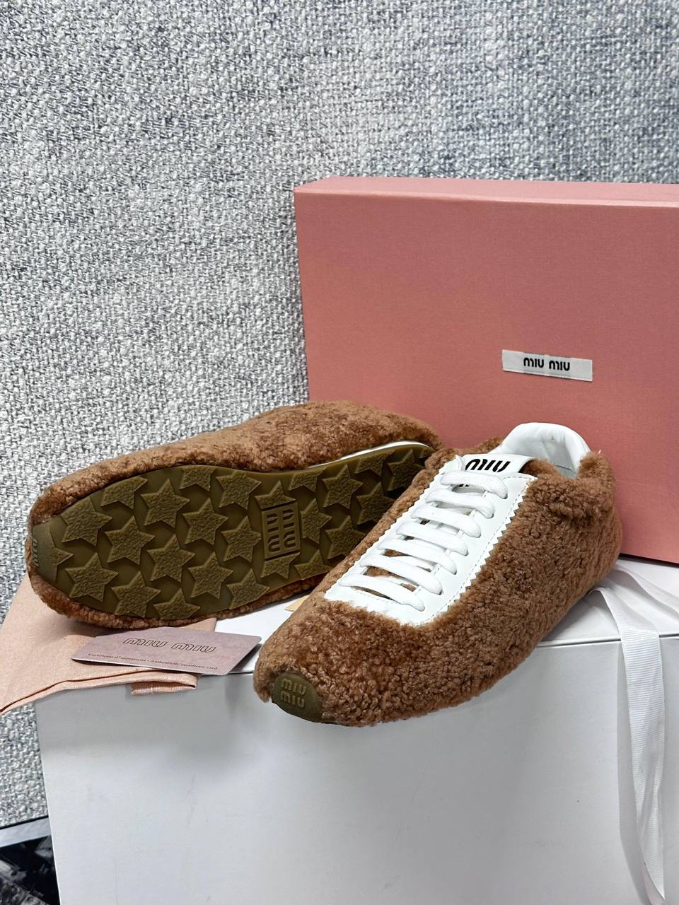 КРОССОВКИ MIU MIU детальное фото