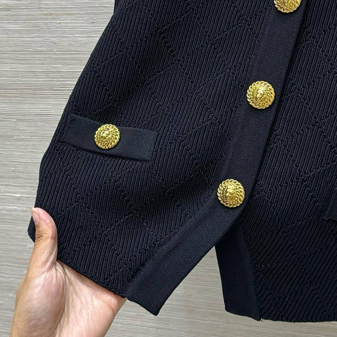 КОСТЮМ BALMAIN детальное фото