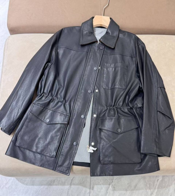 КУРТКА LORO PIANA фото