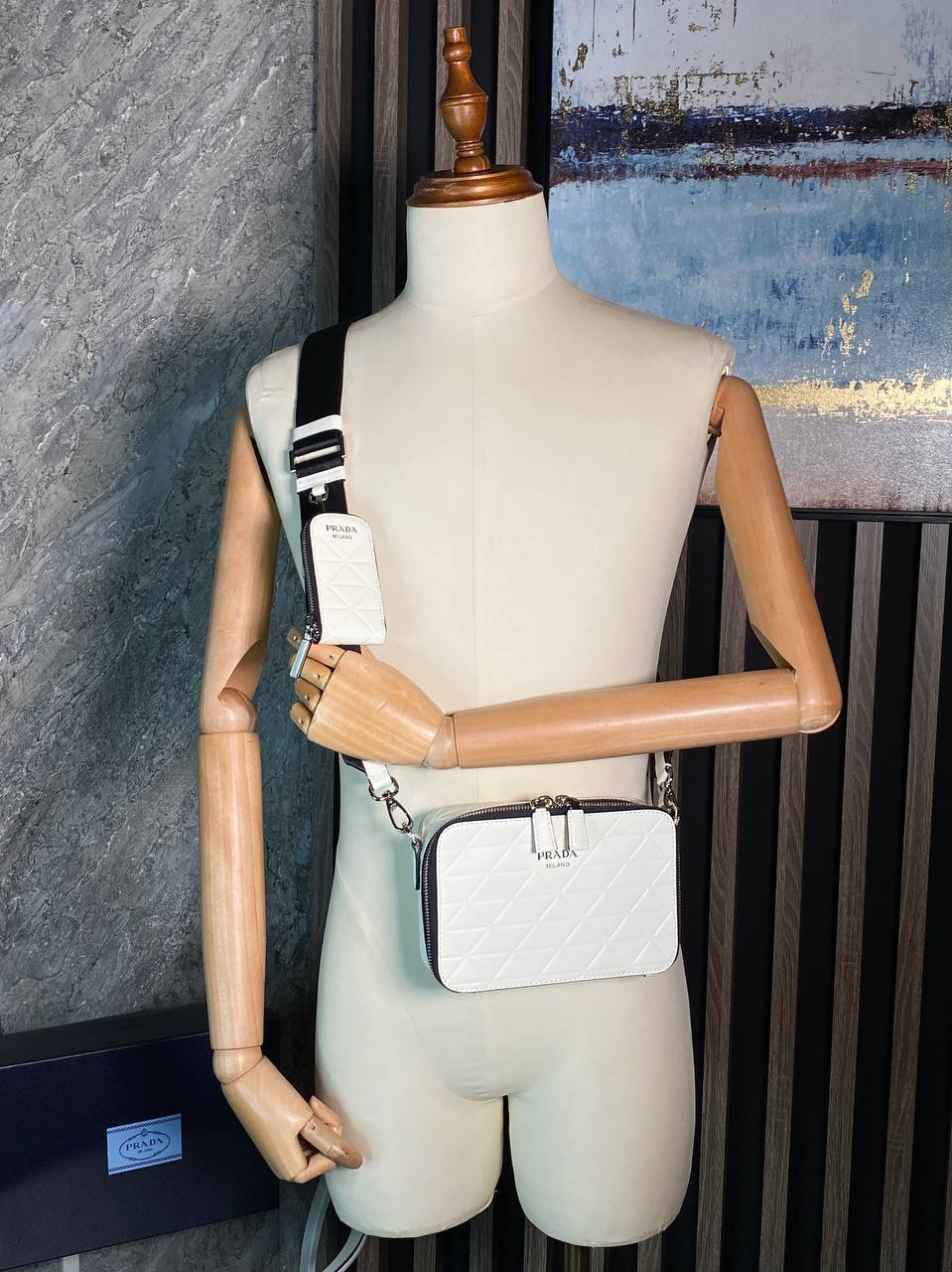 МУЖСКАЯ СУМКА МЕССЕНДЖЕР PRADA детальное фото