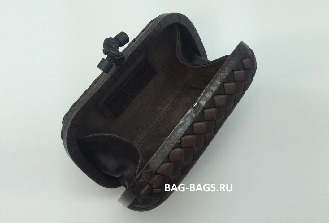 КЛАТЧ BOTTEGA VENETA KNOT детальное фото