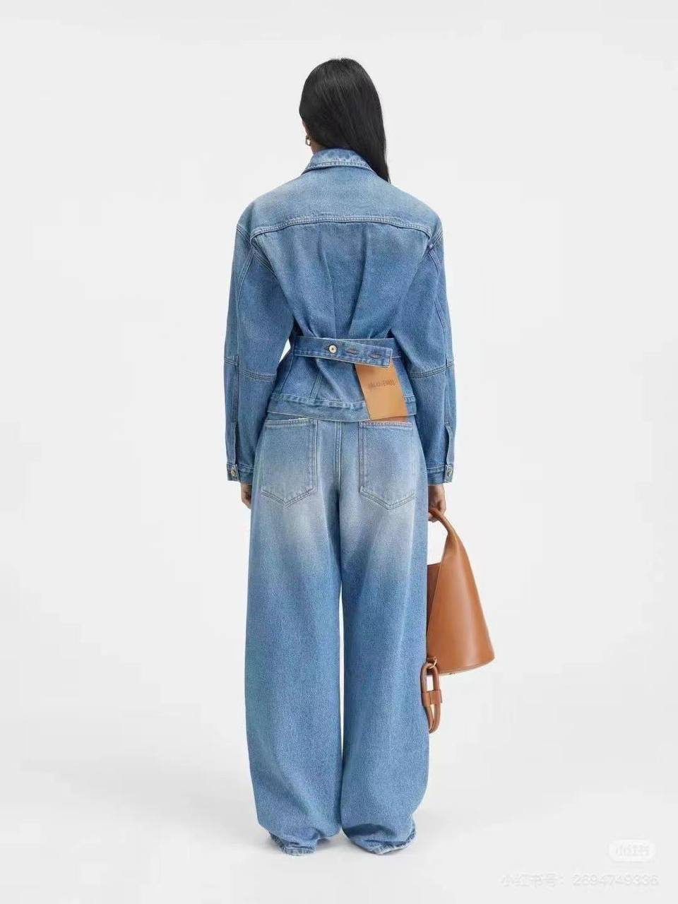 КОСТЮМ JACQUEMUS детальное фото
