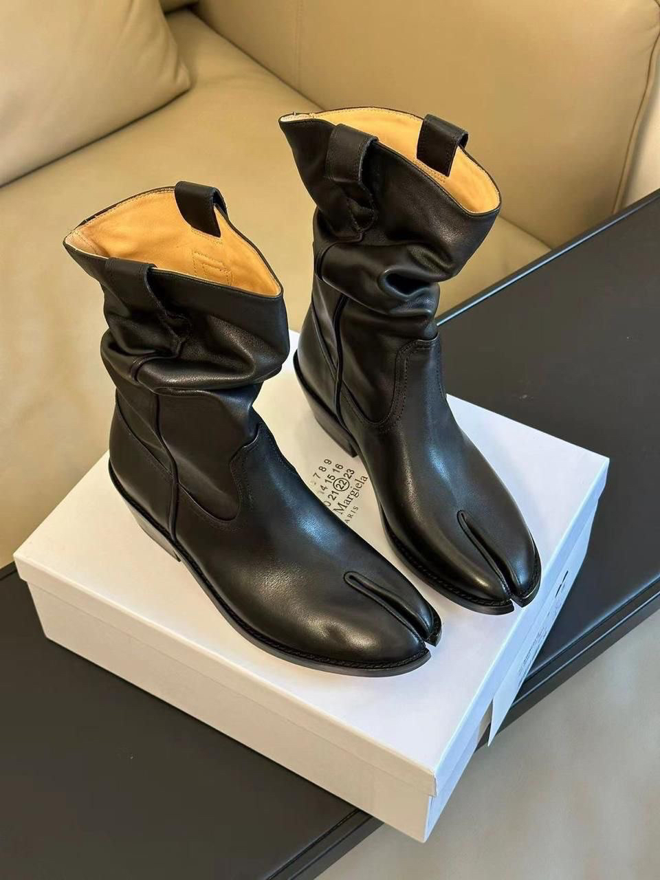САПОГИ MAISON MARGIELA детальное фото