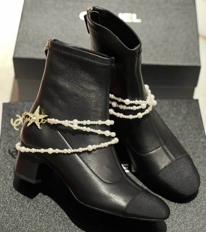 БОТИЛЬОНЫ CHANEL фото