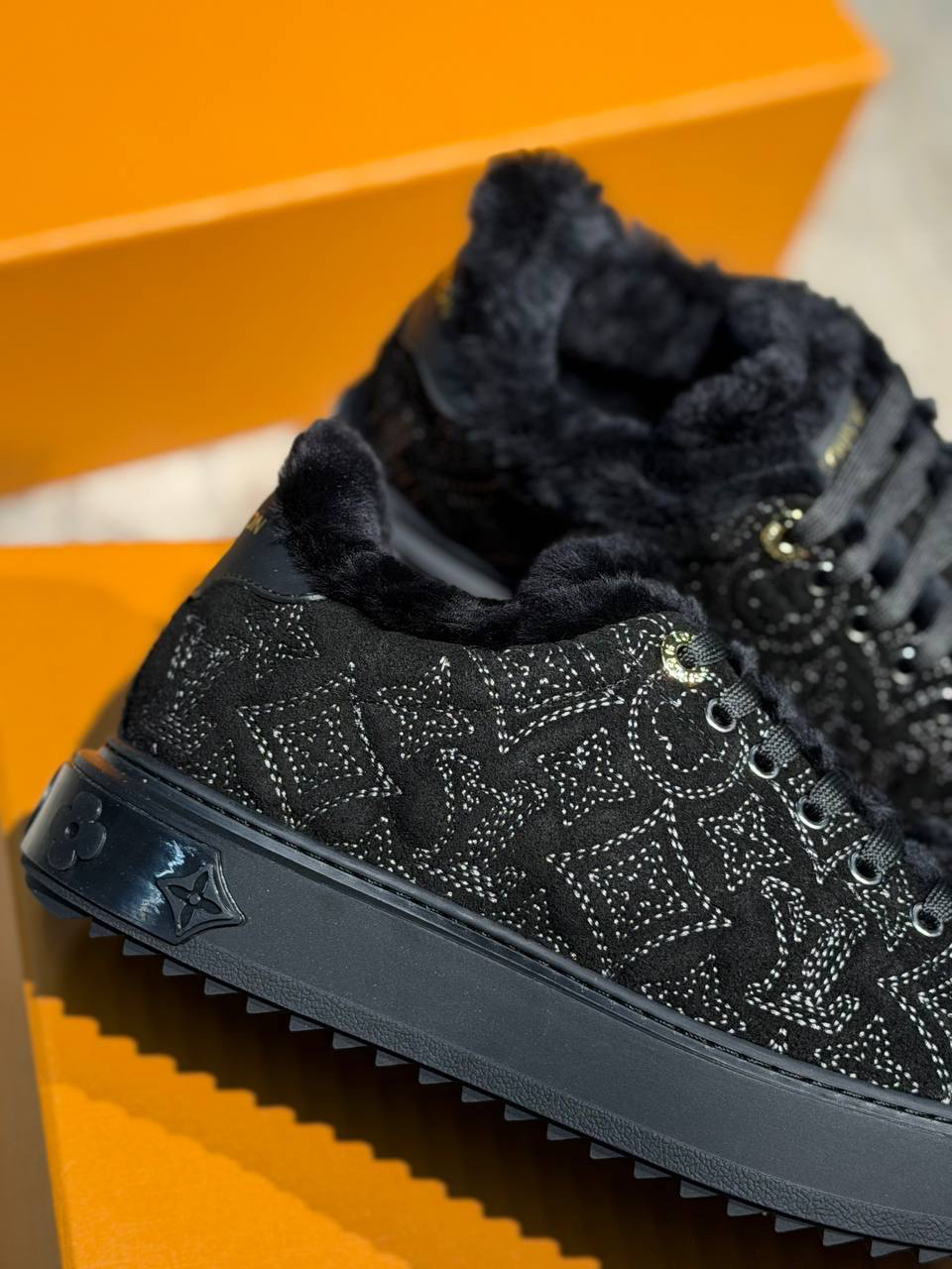 КЕДЫ LOUIS VUITTON детальное фото