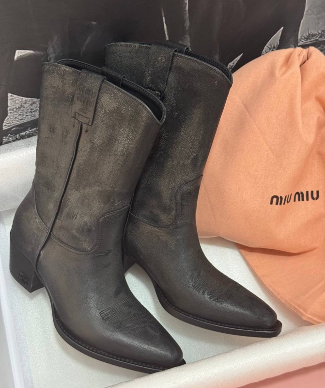 БОТИЛЬОНЫ КАЗАКИ MIU MIU фото