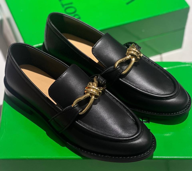 ЛОФЕРЫ BOTTEGA VENETA фото