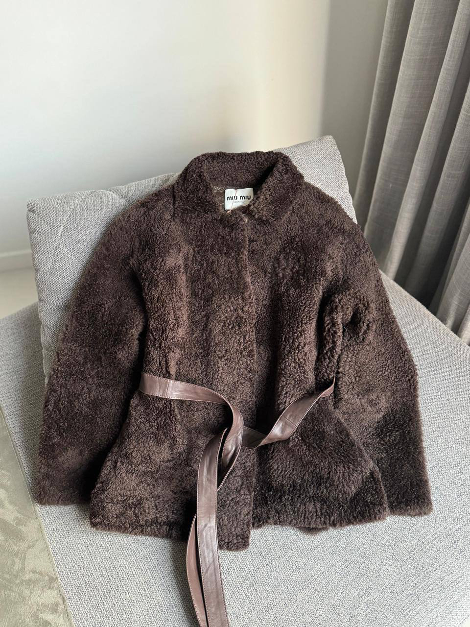 ДУБЛЕНКА MIU MIU детальное фото