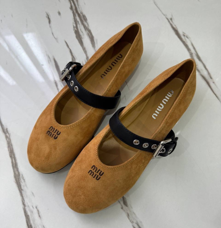 БАЛЕТКИ MIU MIU фото