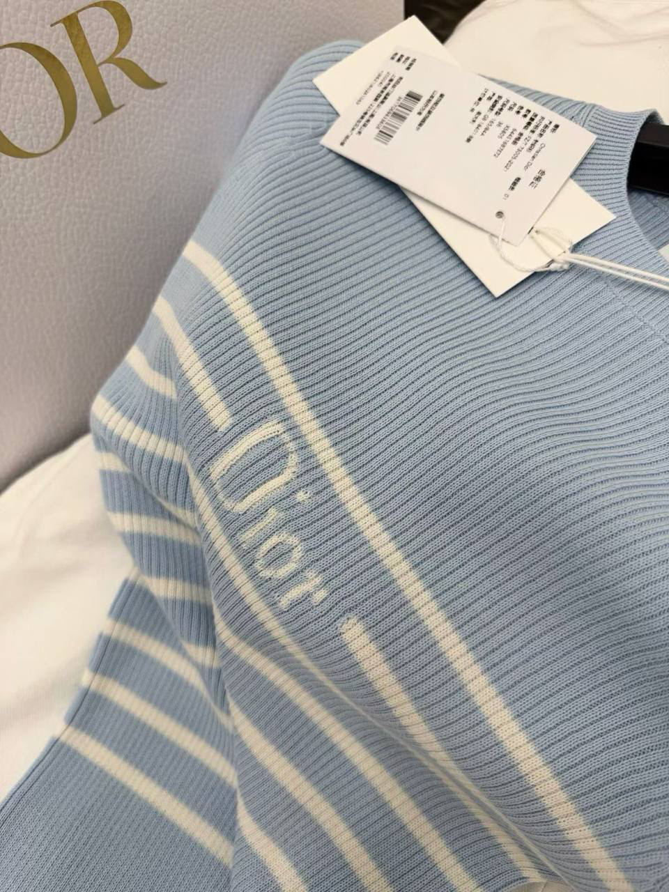 ФУТБОЛКА CHRISTIAN DIOR детальное фото