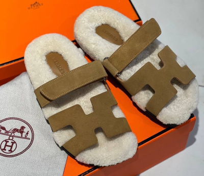 ШЛЕПКИ HERMES фото