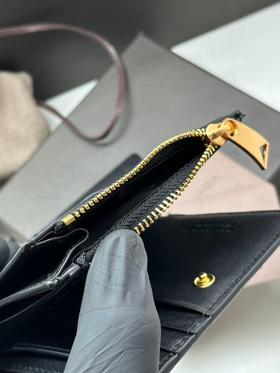 МУЖСКОЙ КОШЕЛЕК BOTTEGA VENETA детальное фото
